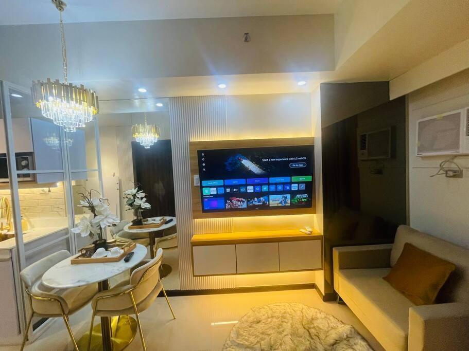 Marias Suite Near Manila Bay Free Use Of Pool 외부 사진