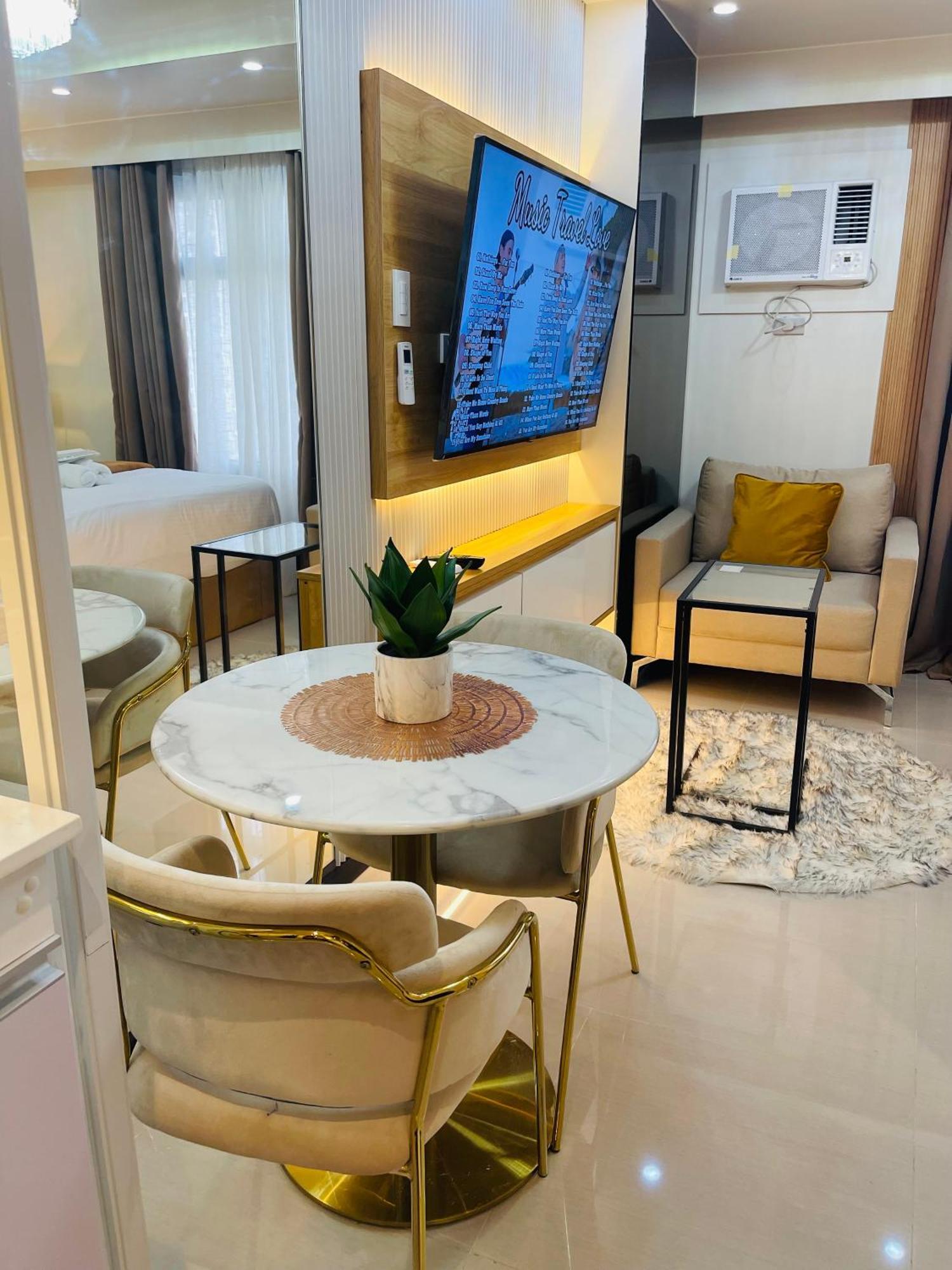 Marias Suite Near Manila Bay Free Use Of Pool 외부 사진
